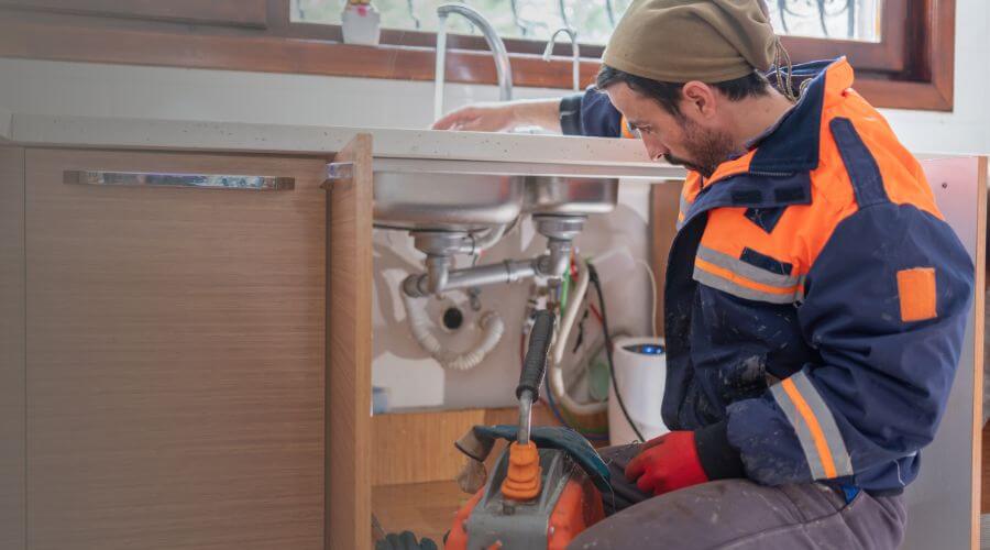 Professional same day plumber in Dahlen, ND